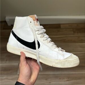 Nike Men's White and Black High-Top Sneakers